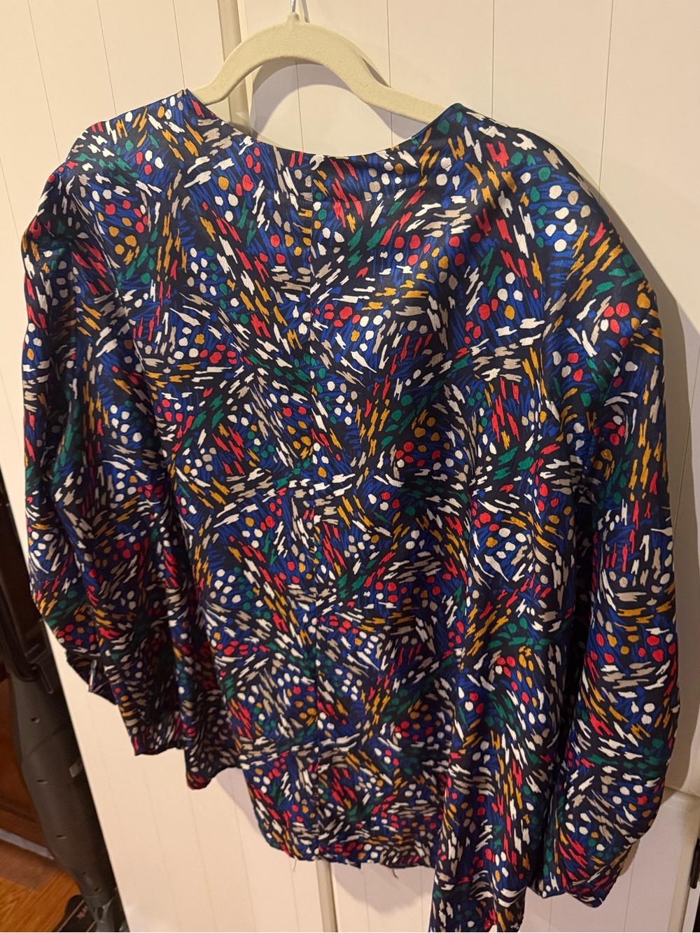 Vintage 80s Multicolor Abstract Blouse 24W Shoulder Pads Artsy Statement Top - Picture 3 of 5